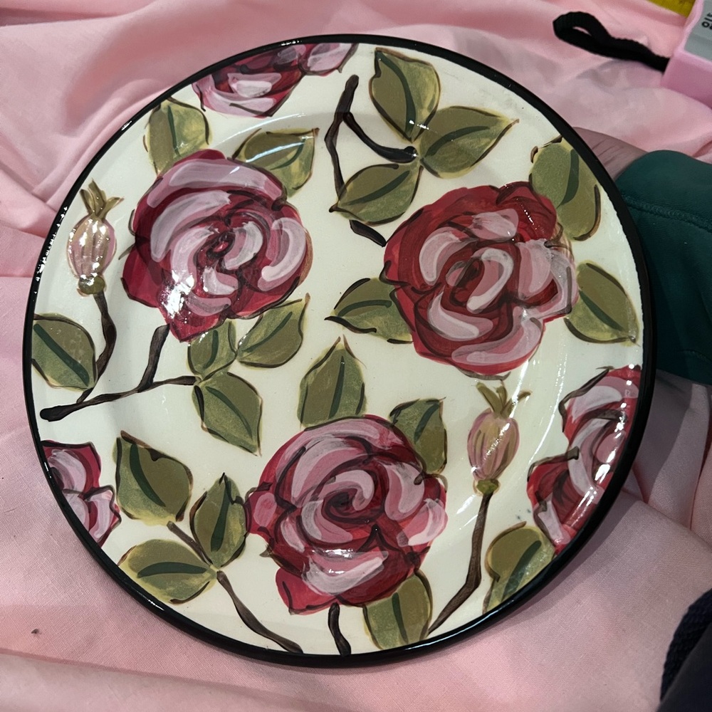 Droll designs Hand-Painted Floral Ceramic Plate - Rose Motif - hand painted